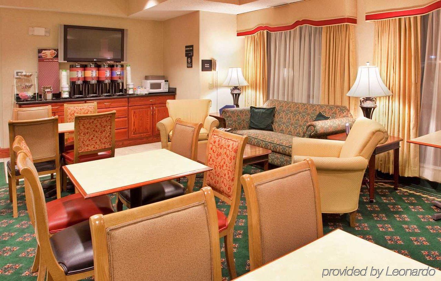 Hampton Inn Houston Стаффорд Экстерьер фото